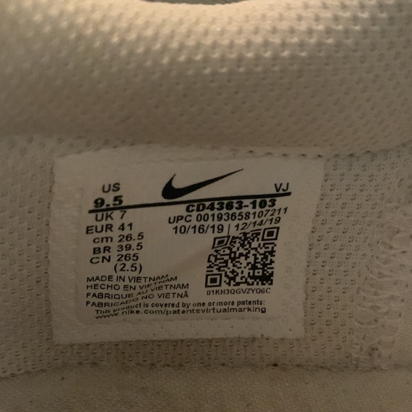 ⭐️WOMEN NIKE JOYRIDE RUNNERS SHOES ⭐️ - Picture 7 of 16